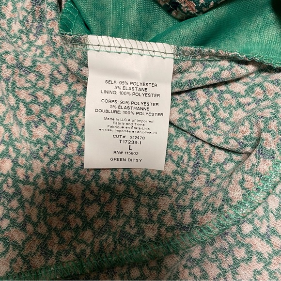 Lush Green Floral Print Tie-Front Crop Top Size L - Picture 6 of 6